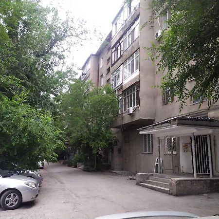 Aura On Kievskaya, 168 Bishkek Exterior foto